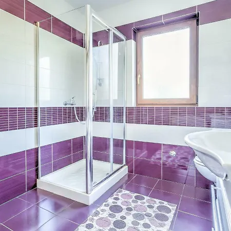 Ulika-1 By Interhome 公寓