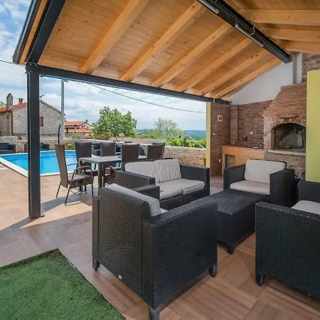 Ulika-1 By Interhome 公寓 *