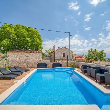 Ulika-1 By Interhome 公寓 *