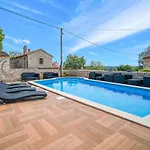 Ulika-1 By Interhome Tar-Vabriga