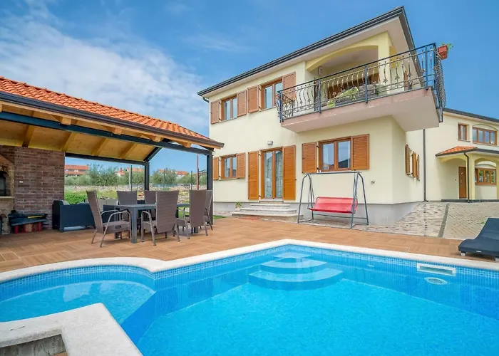 Ulika-1 By Interhome * Tar-Vabriga